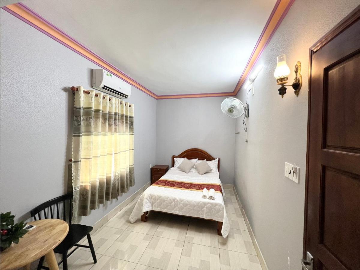 Nha Nghi Hong Trang - Thu Dau Mot Motel ภายนอก รูปภาพ